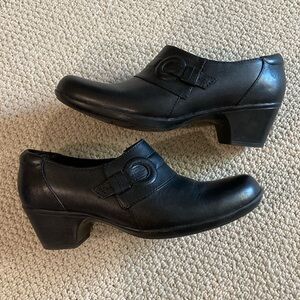 Vintage Clarks Womens Black Leather Shoes
